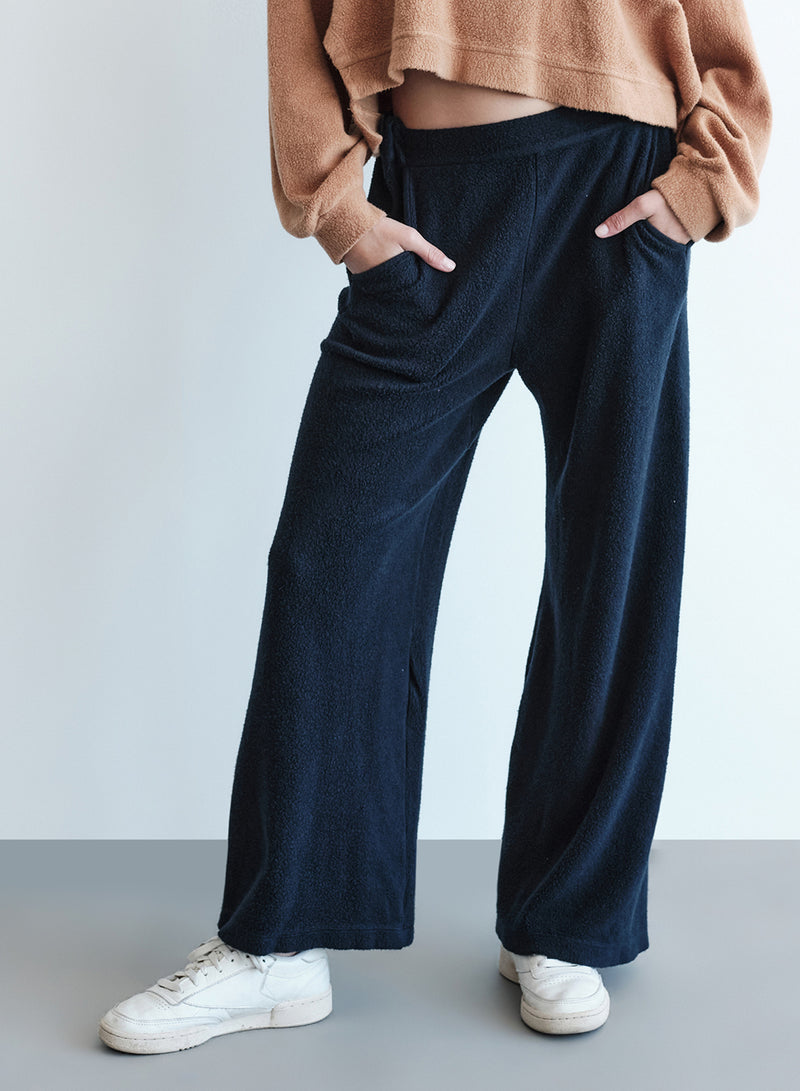 Sherpa Wide Leg Trouser in New Navy-3/4 close up (front)