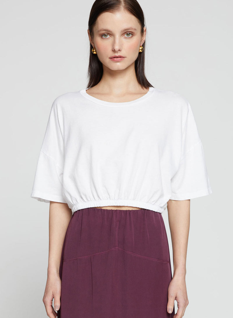 Cloud Jersey Cropped Elastic Hem Top in White