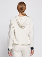 image-43000827609323