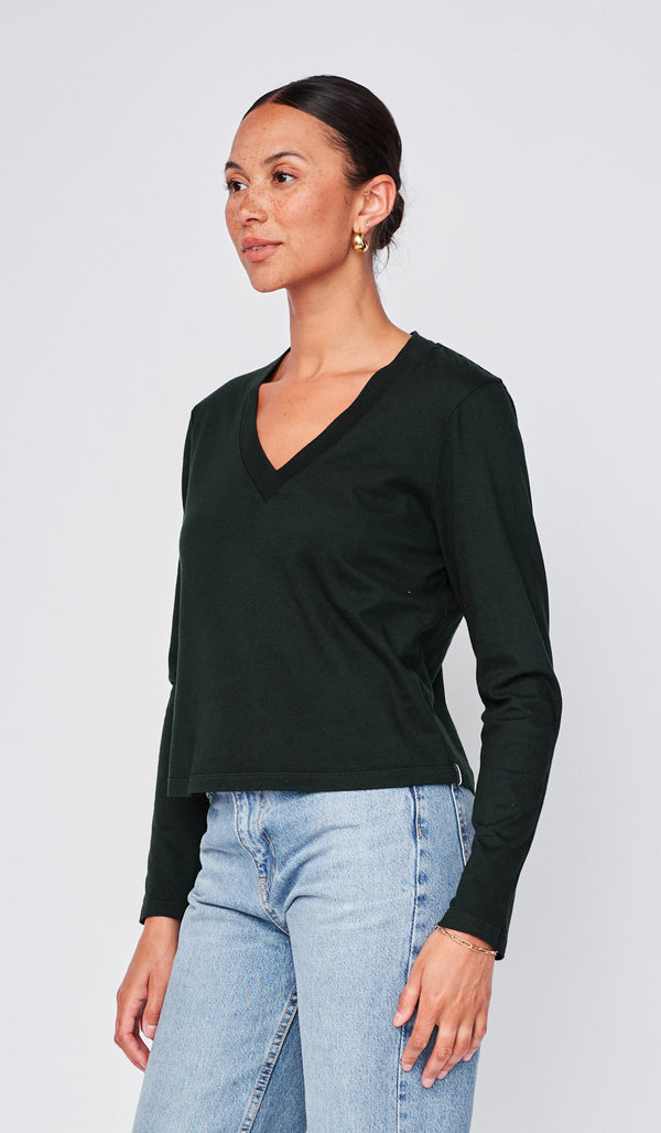Cloud Jersey Long Sleeve V-Neck Tee in Black