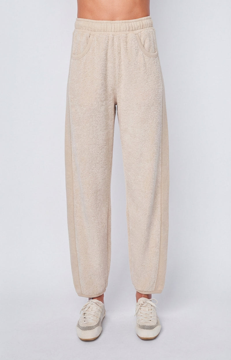 Plush Fleece Barrel Pant in Cream