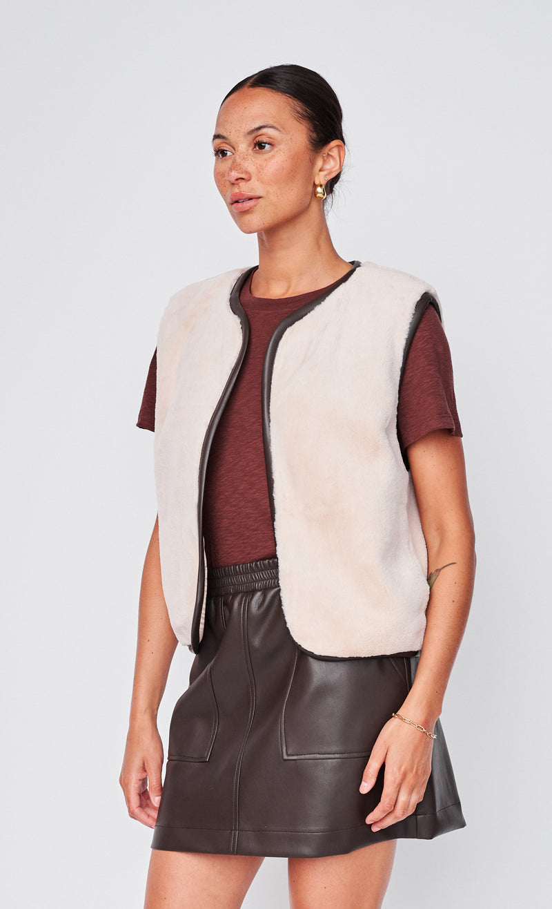 Faux Fur Vest in Tutu