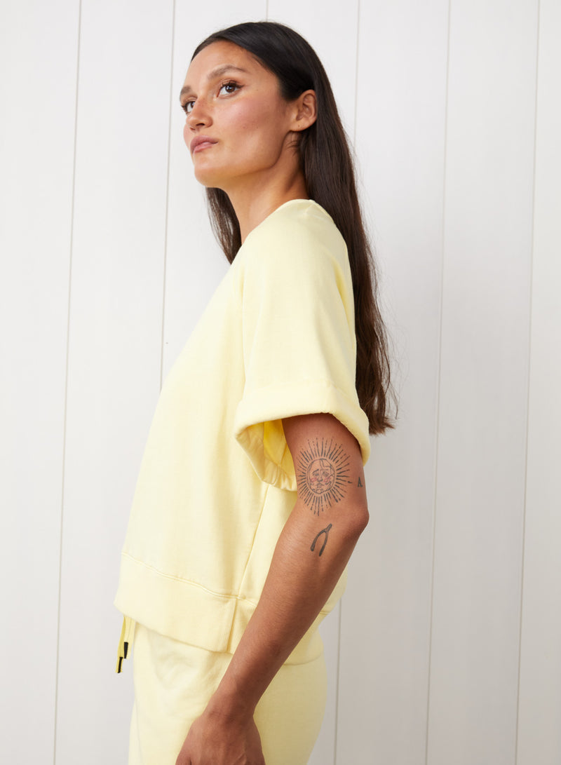 Softest Fleece Short Sleeve Boxy Raglan Sweatshirt in Limoncello