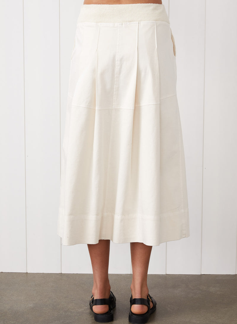 Cava Twill Skirt in Cream - back view