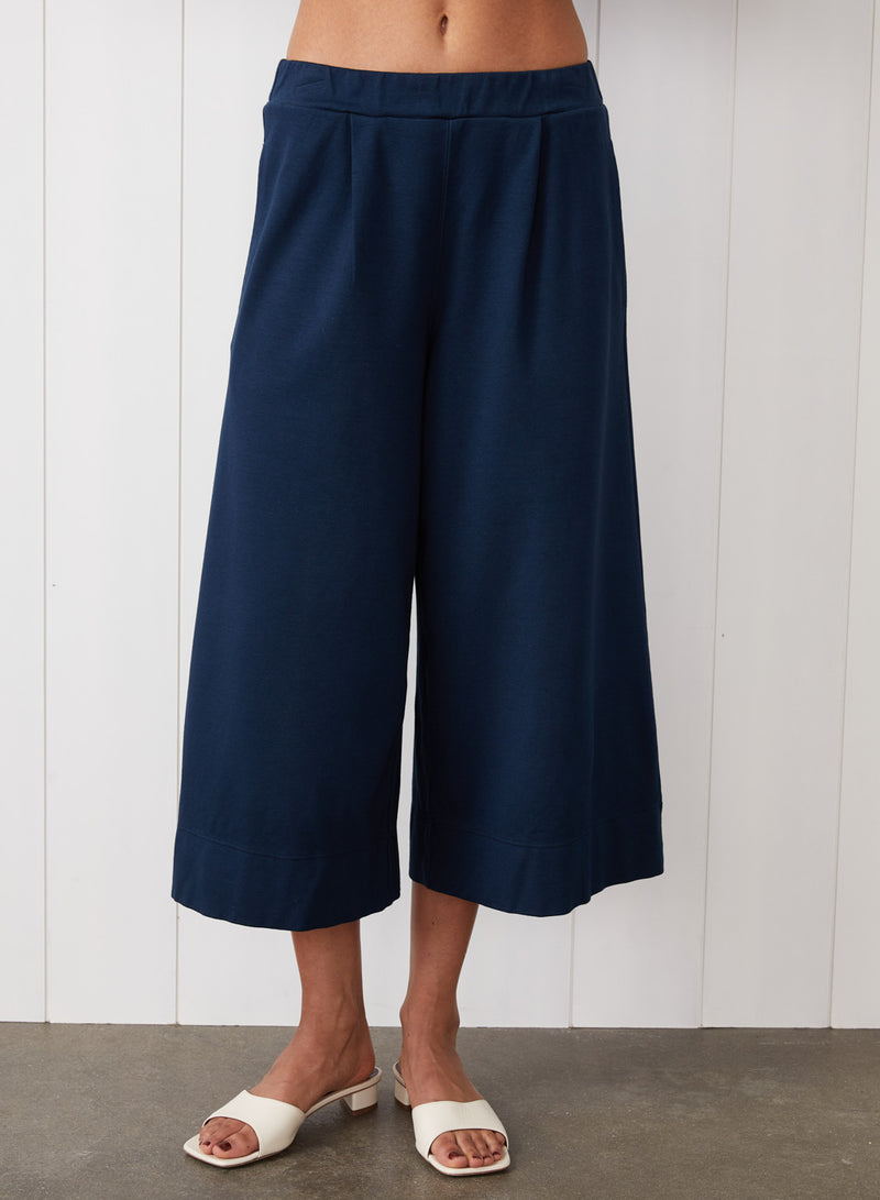 Ponte Culotte in New Navy - front view