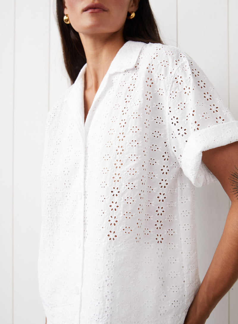 Eyelit Camp Shirt in White - front close up