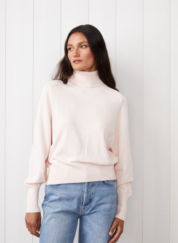 Saddles Shoulder Sweater in Pink Tint