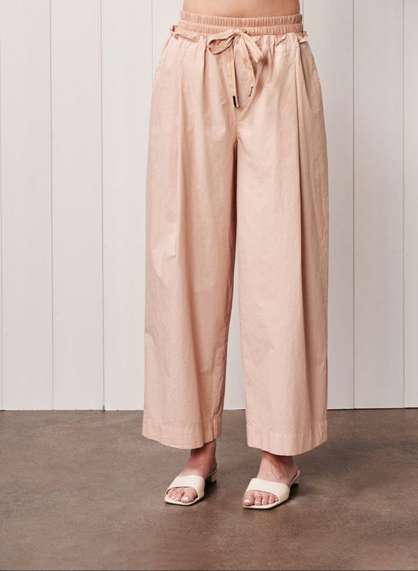 Fine Poplin Ribbed Waist Drawstring Pant in Almond