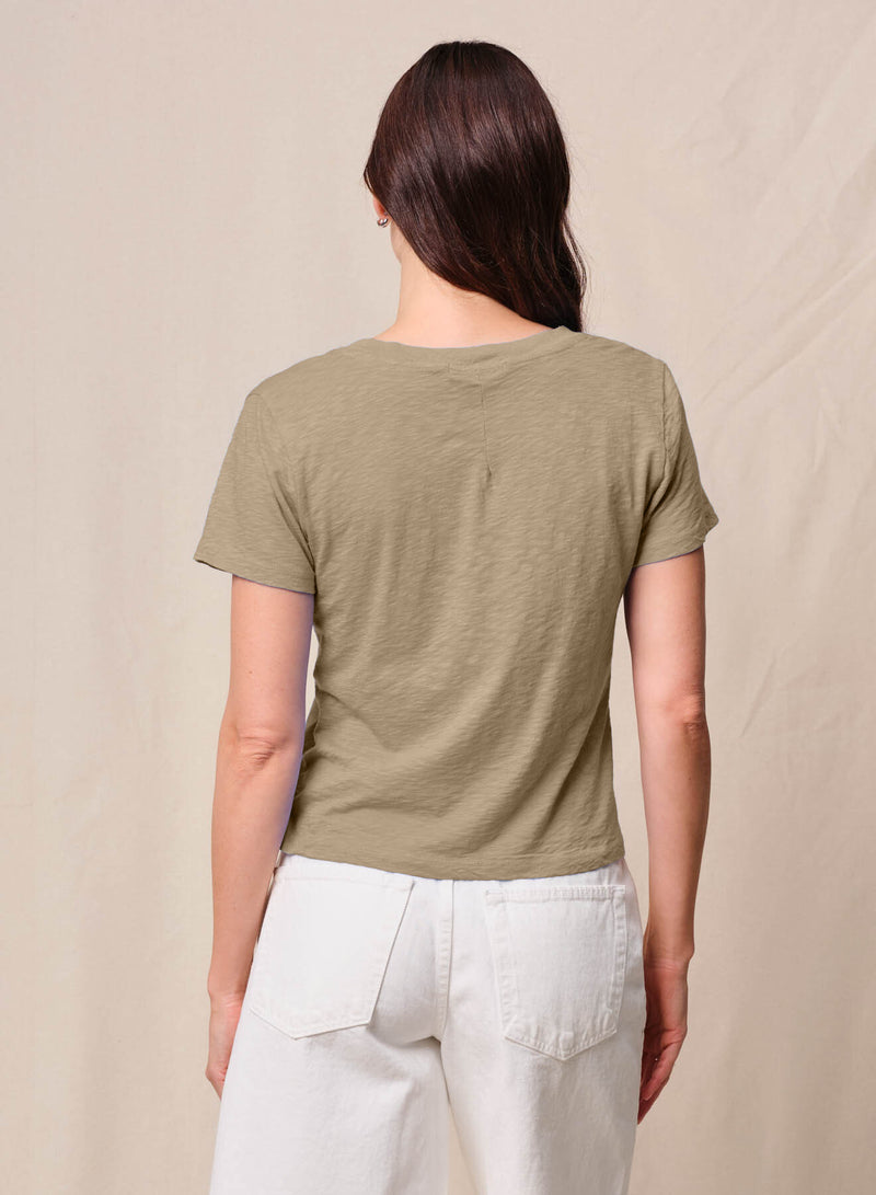 Supima Slub Jersey Short Sleeve V-Neck in Bay Leaf