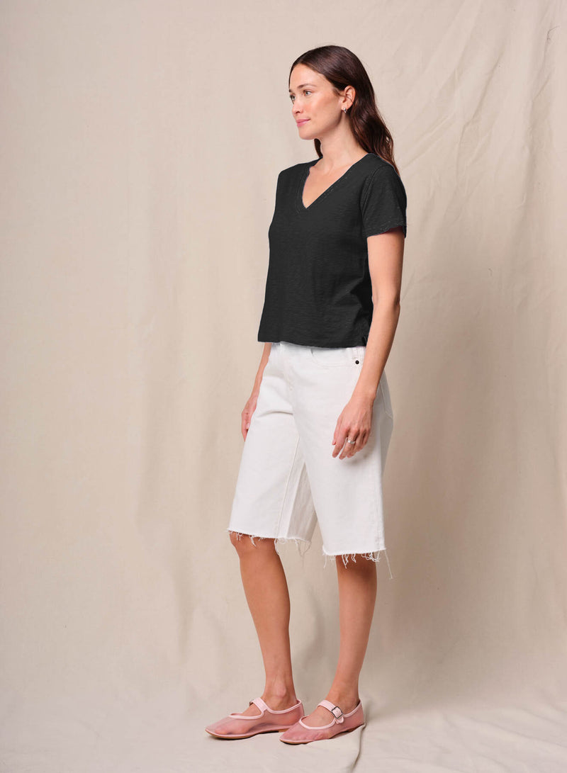 Supima Slub Jersey Short Sleeve V-Neck in Black