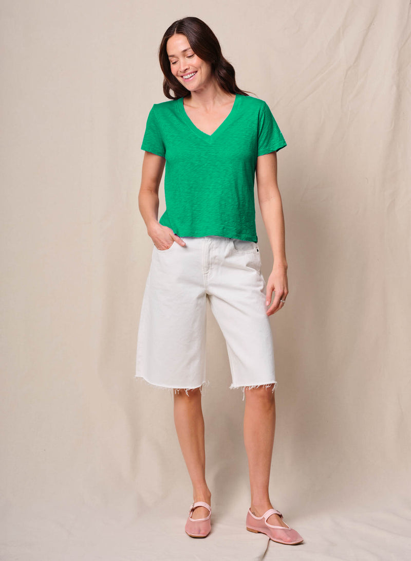 Supima Slub Jersey Short Sleeve V-Neck in Kelly Green