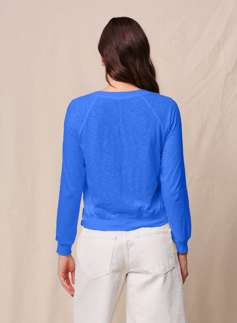 Supima Slub Jersey Raglan Sweatshirt Tee in Cobalt