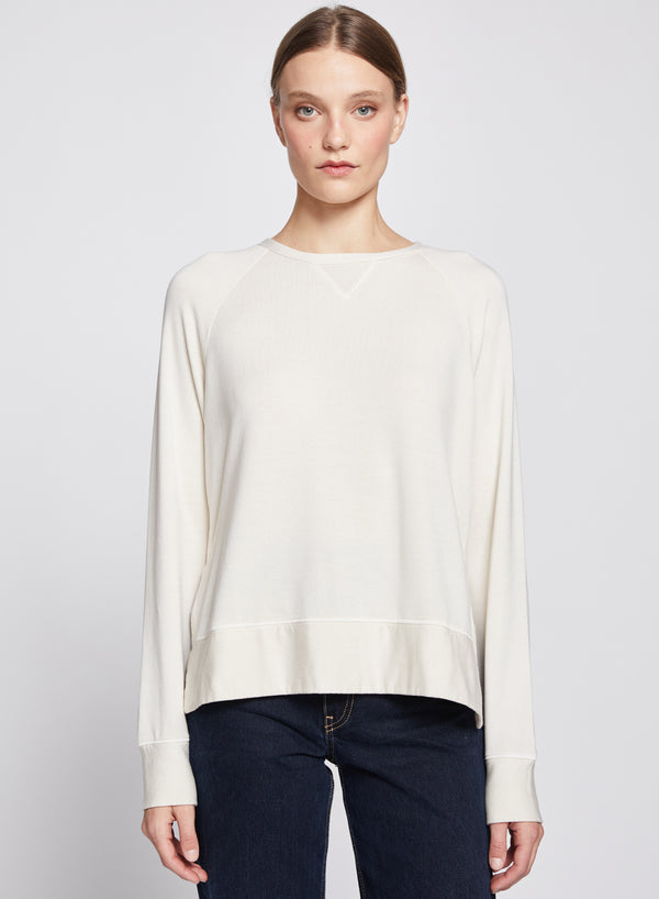 Softest Fleece Raglan Side Slit Sweatshirt in Cream