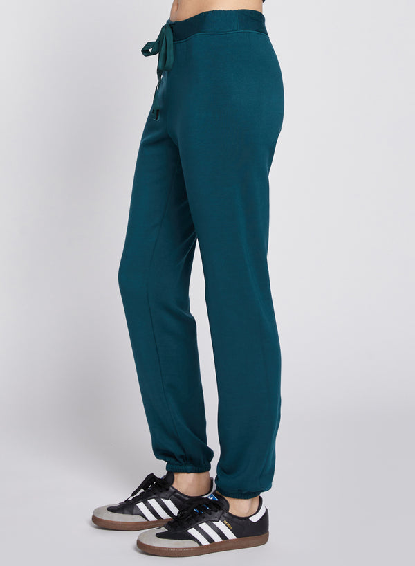 Softest Fleece Drawstring Sweatpant in Evergreen-side view