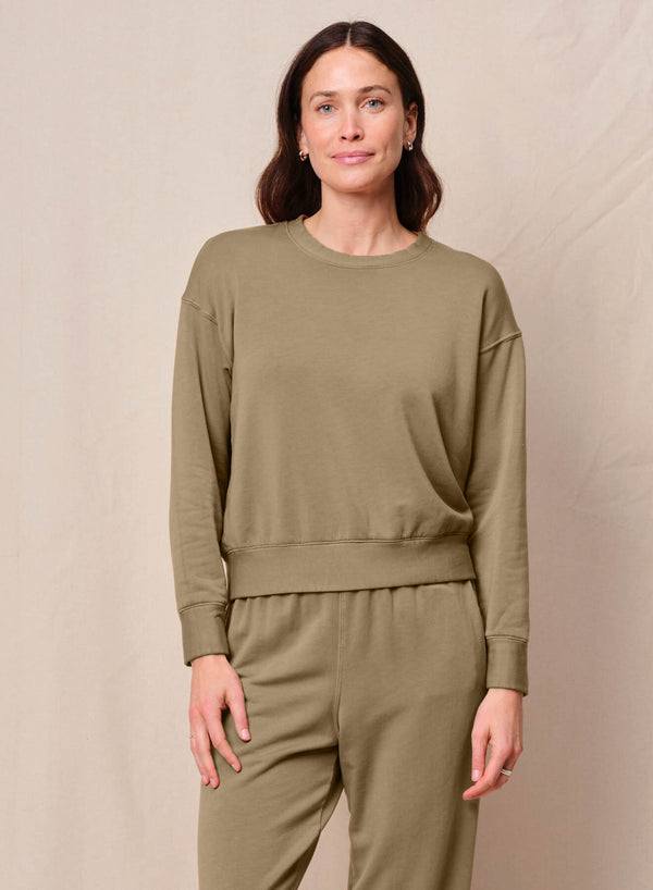 Softest Fleece Crewneck Pullover & Softest Fleece Sweatpant in Bay Leaf