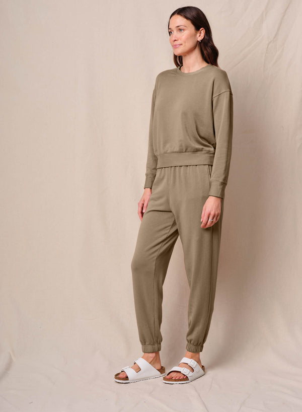 Softest Fleece Crewneck Pullover in Bay Leaf