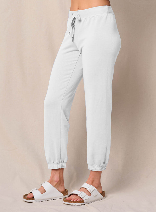 Softest Fleece Drawstring 3/4 Sweatpant in White