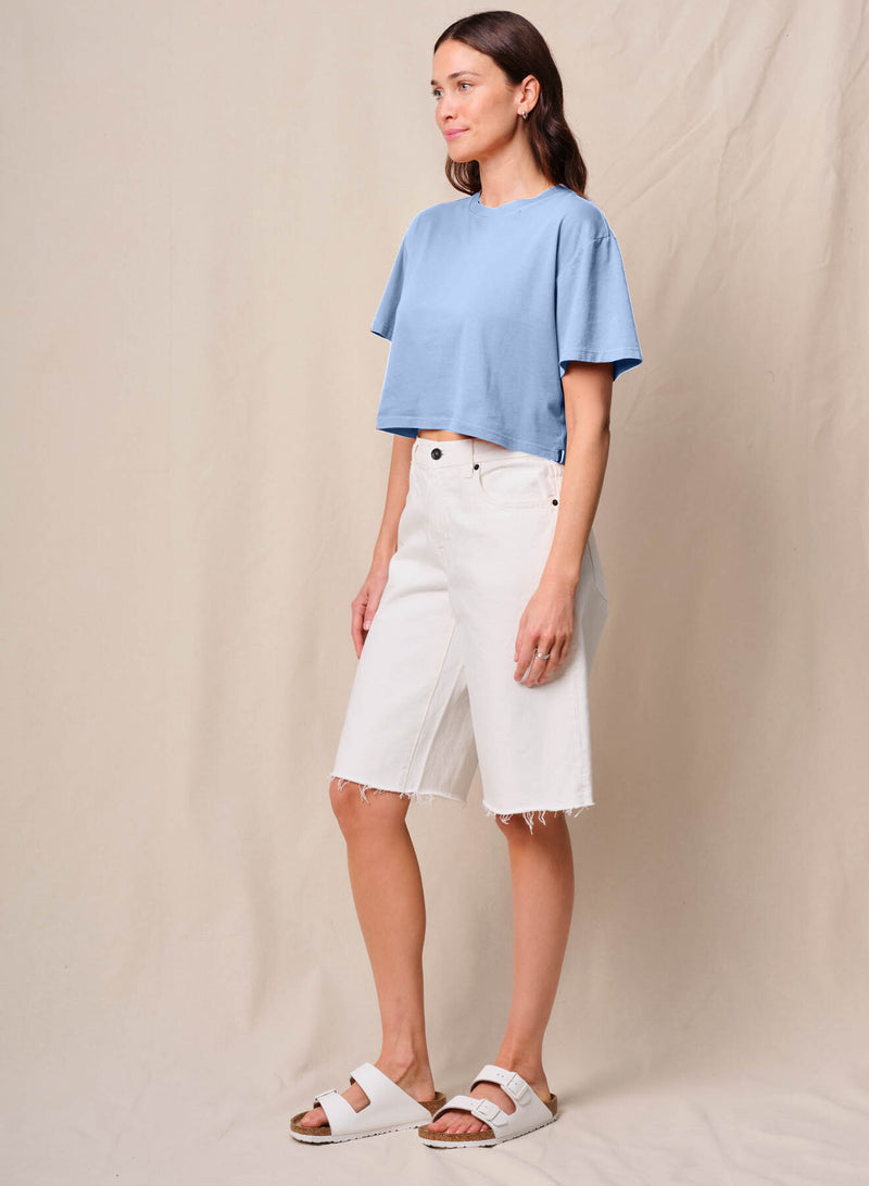 Cloud Jersey Cropped Boy Tee in Summer Sky
