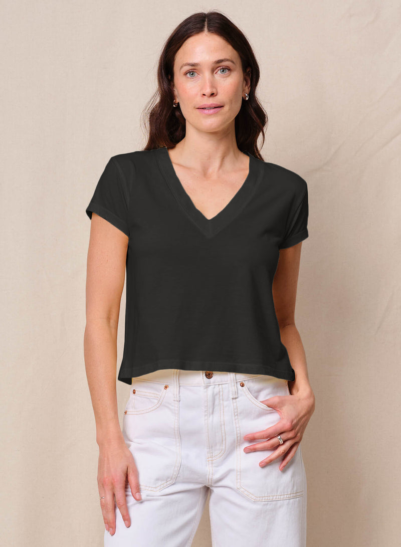 Cloud Jersey Short Sleeve V-Neck in Black