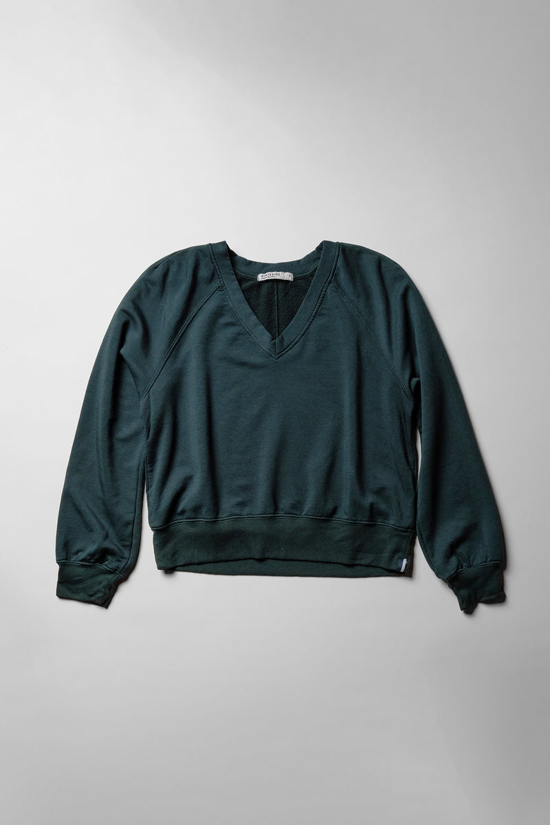 Softest Fleece Raglan V-Neck Pullover in Everfall