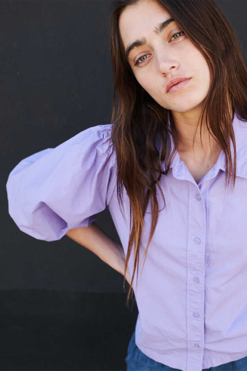 Structured Poplin Puff Sleeve Shirt in Iris-half campaign look