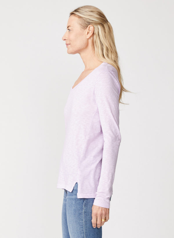 Supima Slub Jersey Long Sleeve V-Neck T-Shirt in Orchid