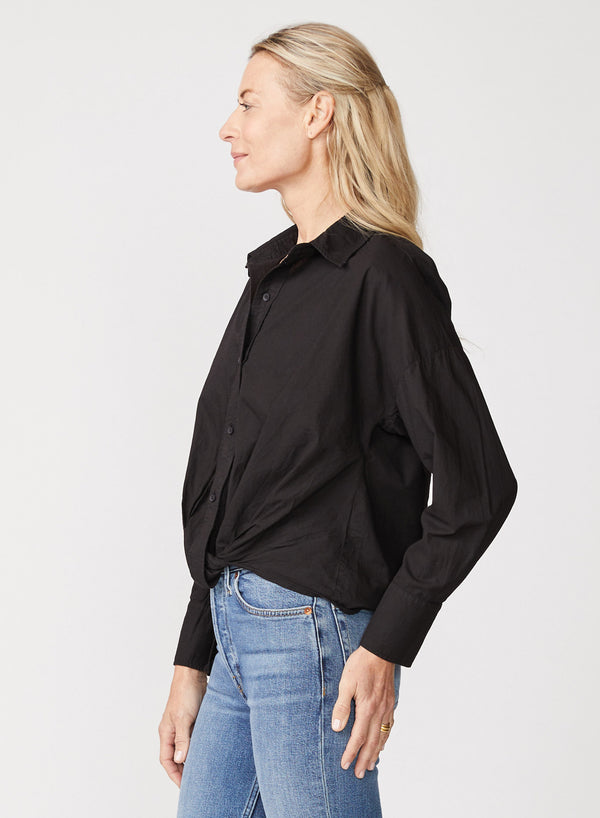 Poplin Long Sleeve Front Twist Button Up Shirt in Black