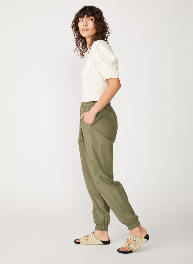 green poplin jogger