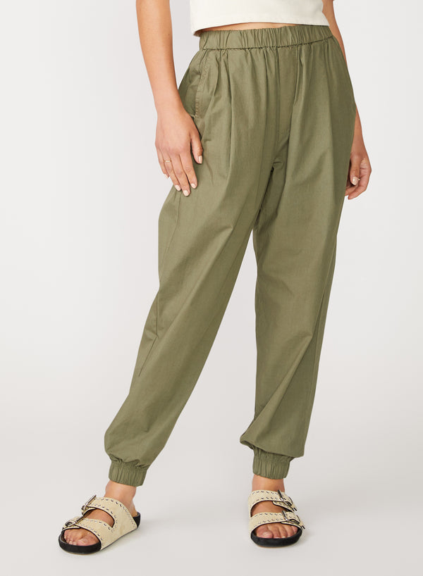 green poplin jogger