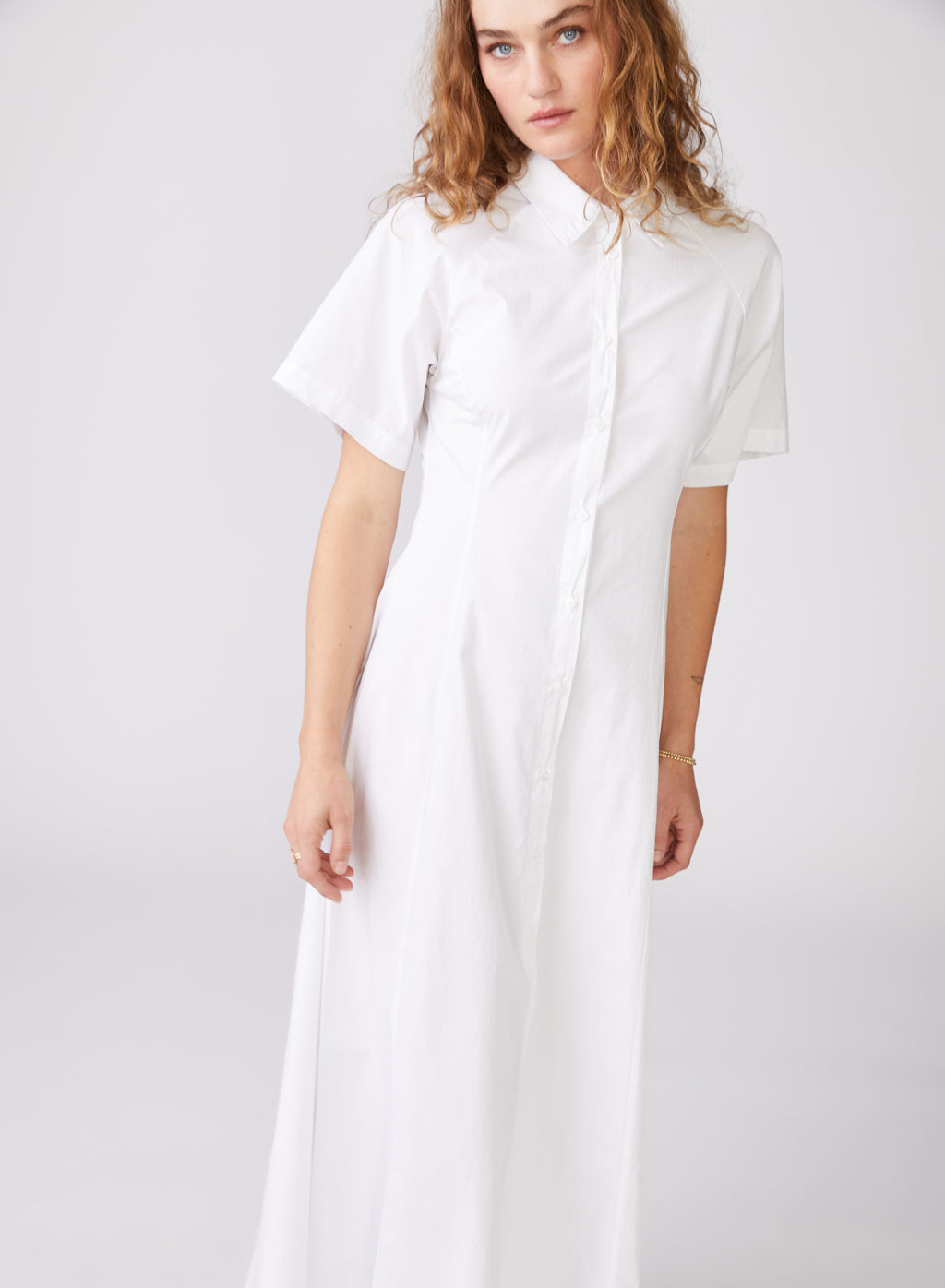 Structured Poplin Maxi Shirt Dress in White – shopstateside.us