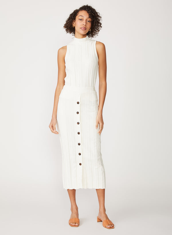 cream box pleat skirt