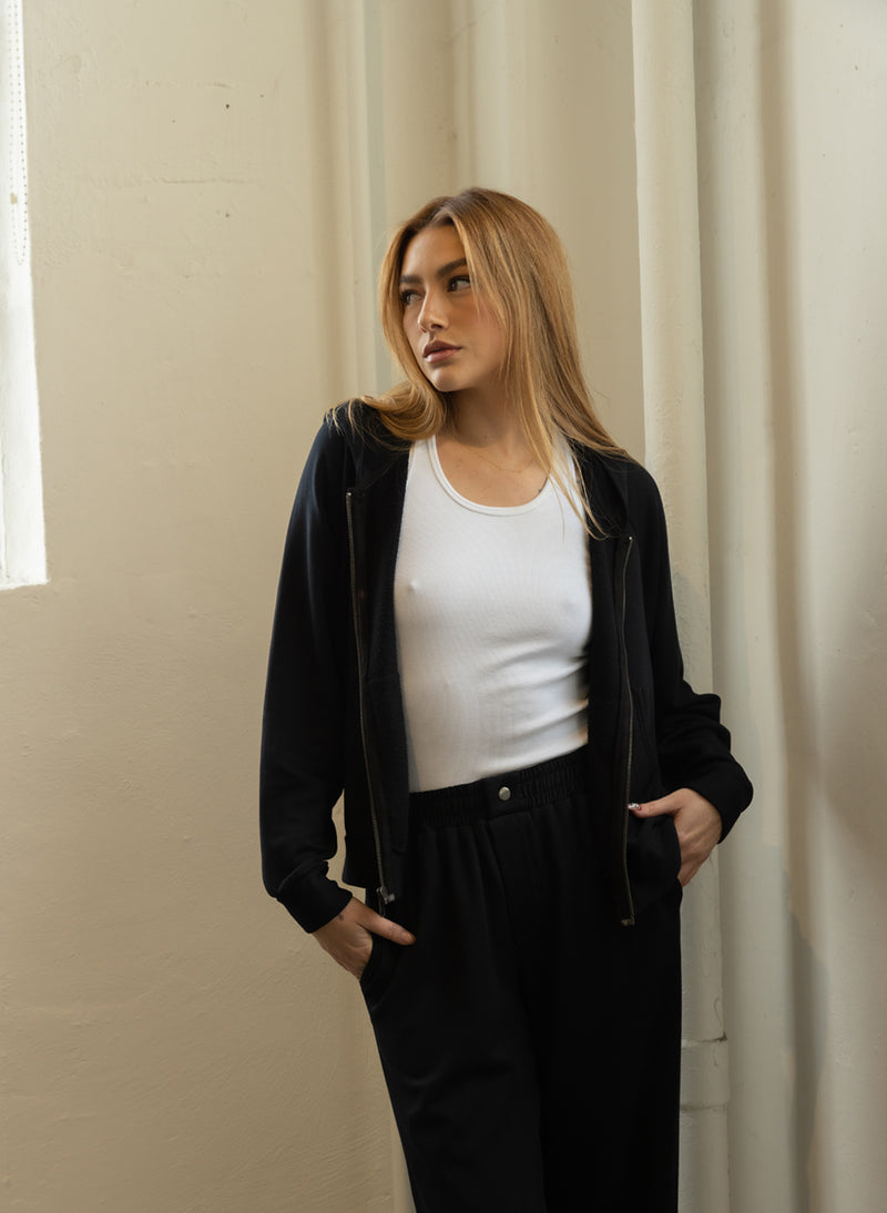 Softest Fleece Cropped Zip-Up Hoodie in Black –